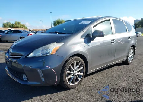 2013 Toyota Prius V Five z USA, uszkodzony, nr VIN JTDZN3EU6D3283398